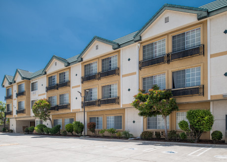 Glendale Hotel - Exterior