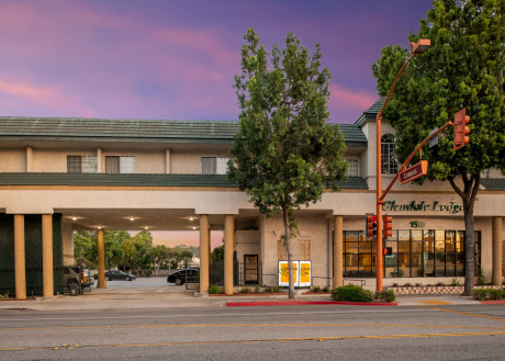 Glendale Hotel - Exterior